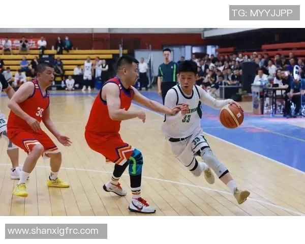 2017年北京与四川篮球对决回顾精彩瞬间与赛场激情再现 2017年北京与四川篮球对决回顾精彩瞬间与赛场激情再现