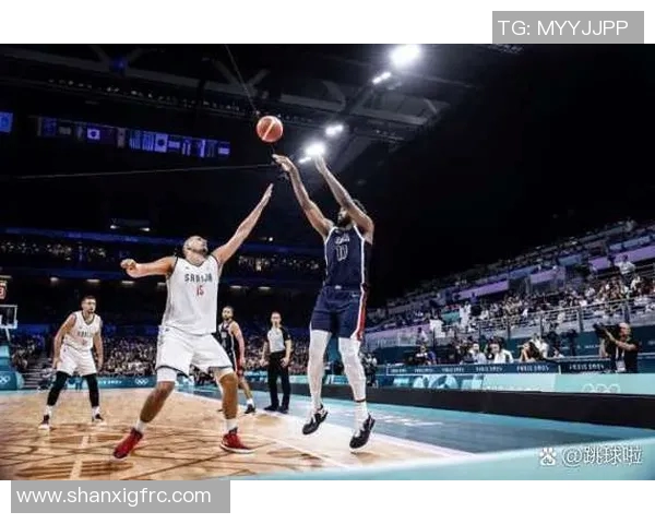 乔尔恩比德如何在NBA赛场上展现统治力与领导魅力